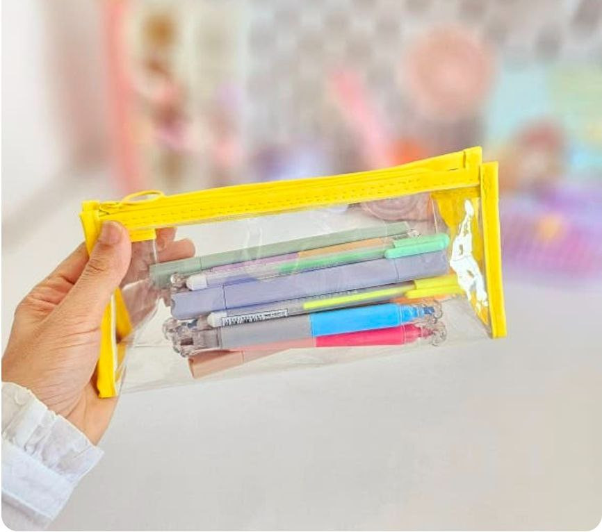 محفظة شفافة