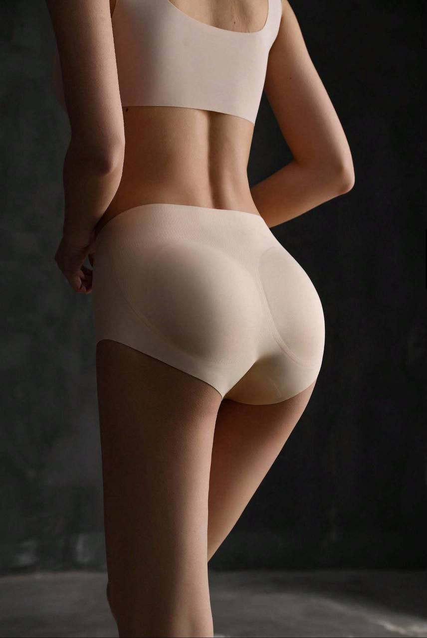 ملابس داخلية