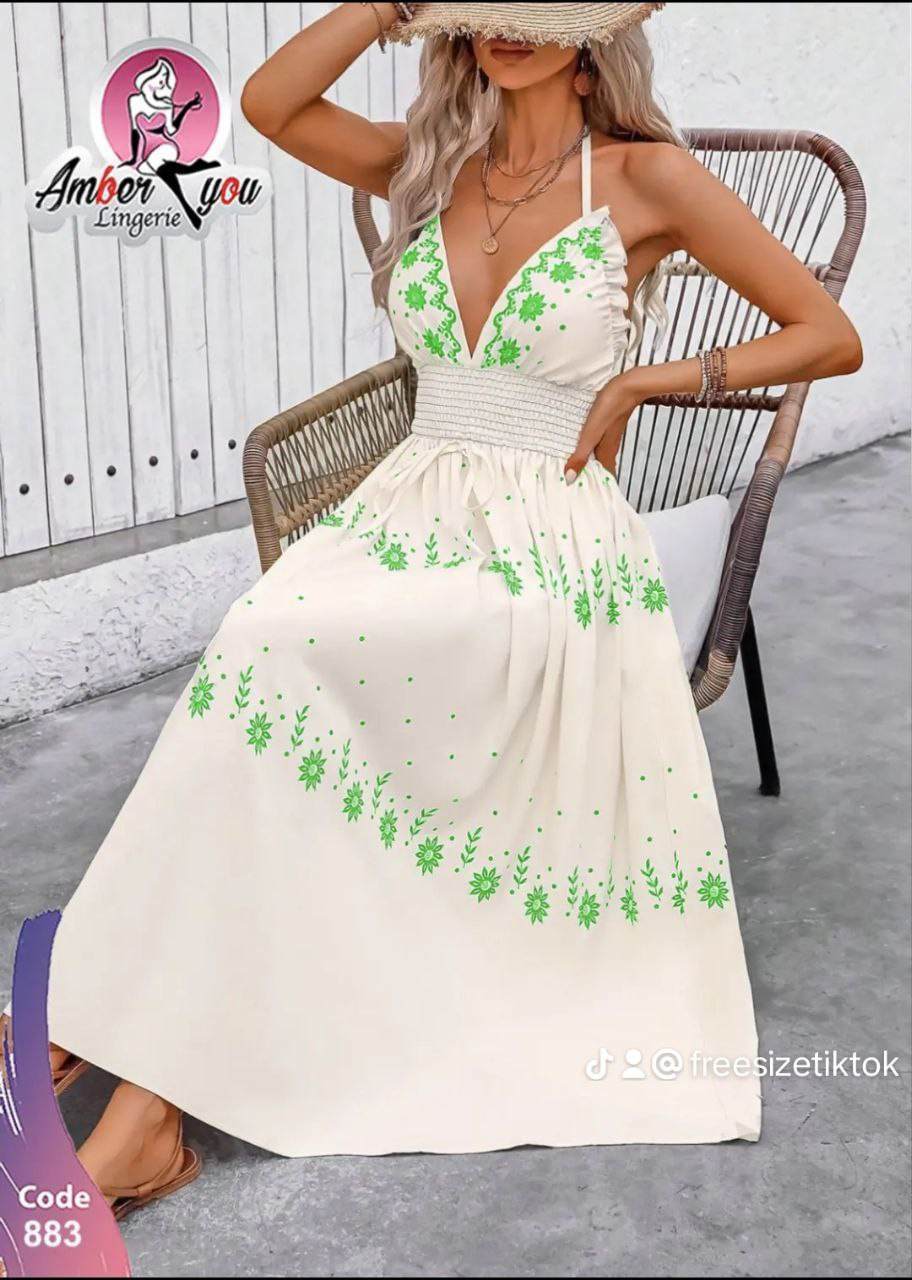 فستان نسائي